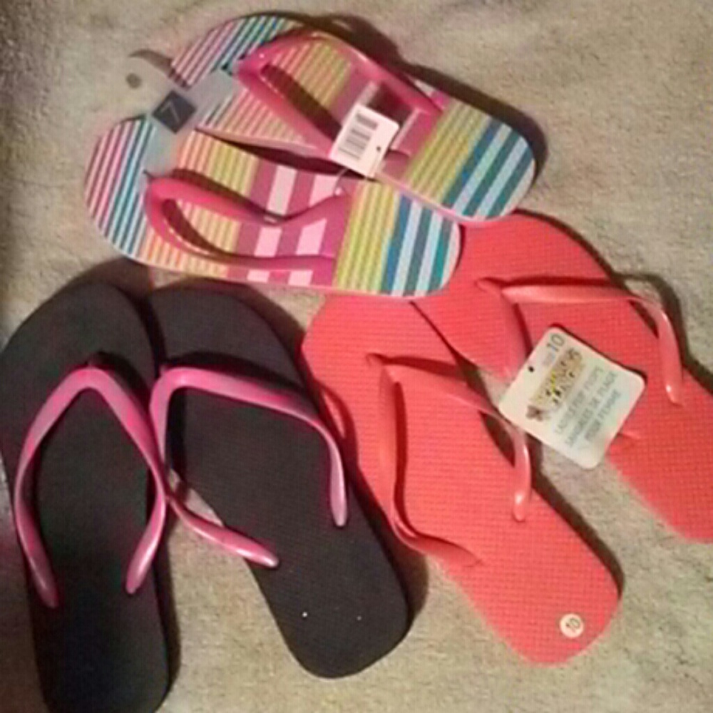 Flip flop assorted sizes!! New with tags